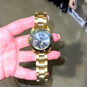 Invicta Pro Diver